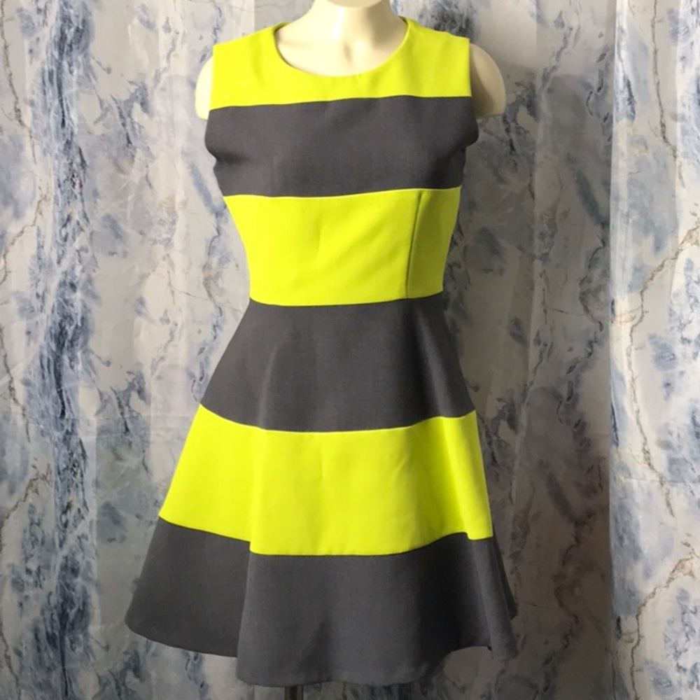 Lollipop By dieu Designer Club yellow gray fitted sleeveless dress line